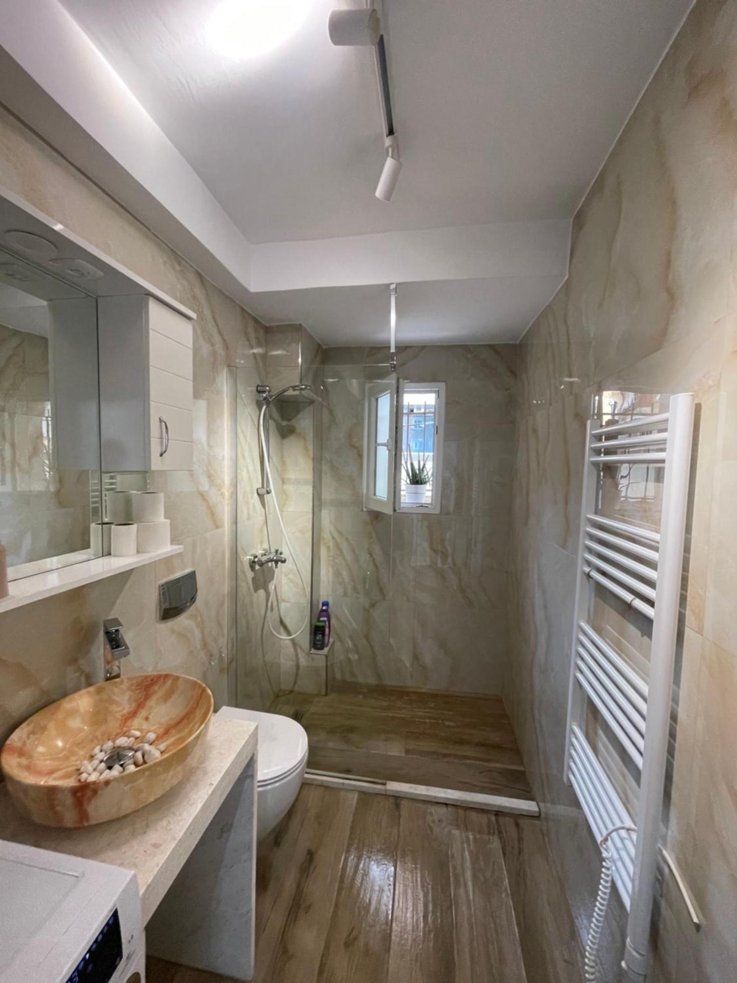 Midnight Apartments Тирана Екстериор снимка