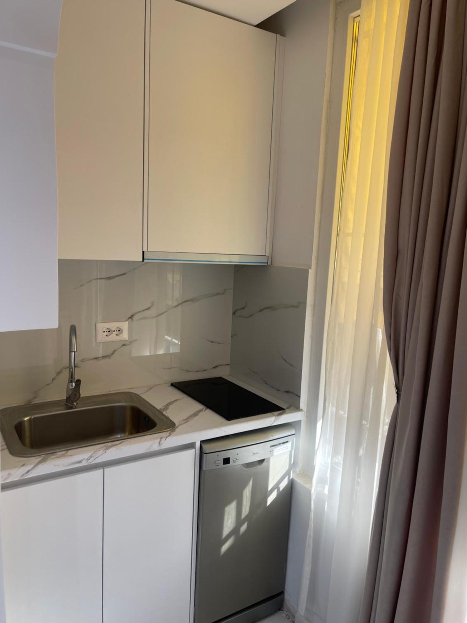 Midnight Apartments Тирана Екстериор снимка