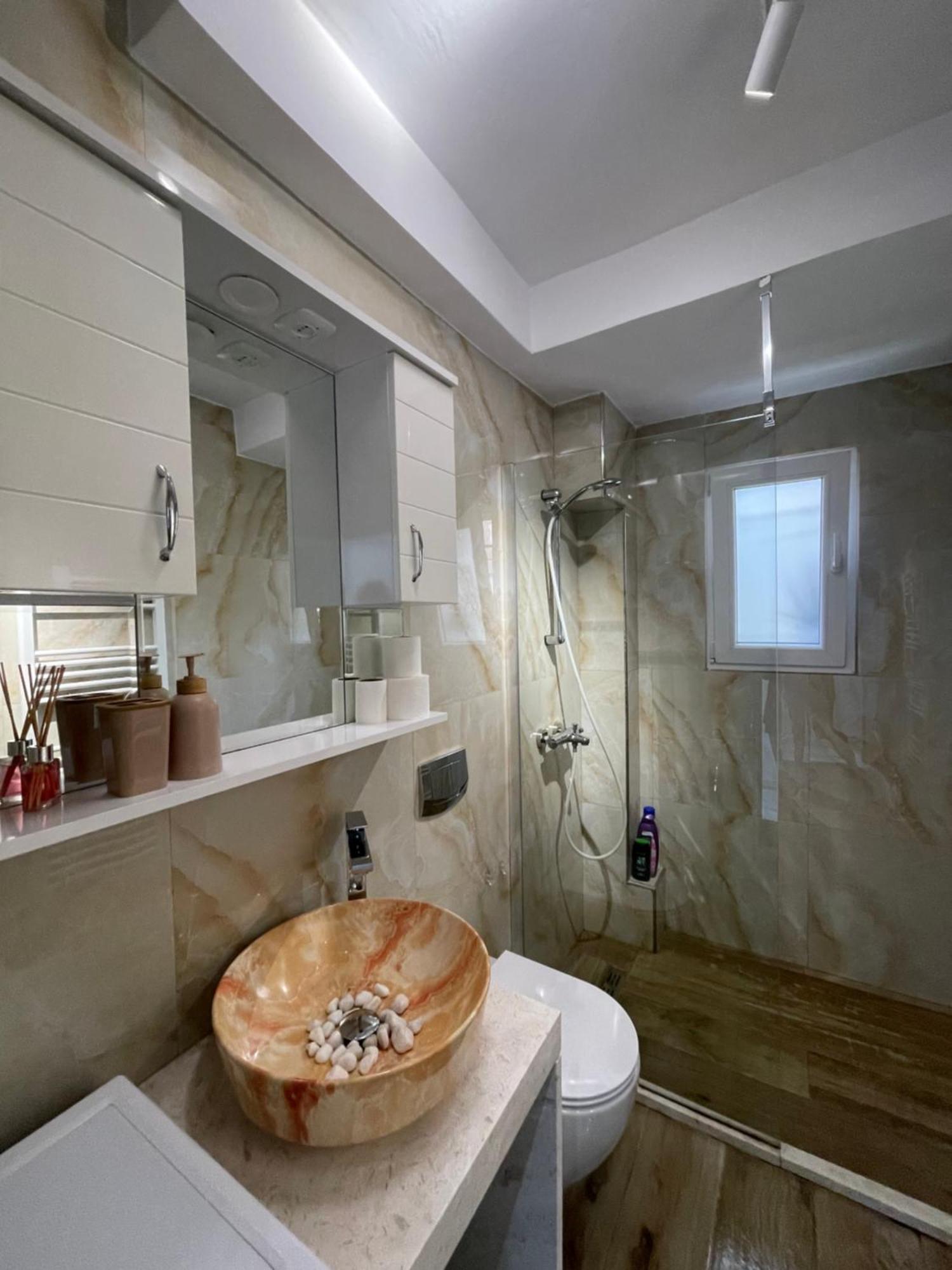 Midnight Apartments Тирана Екстериор снимка