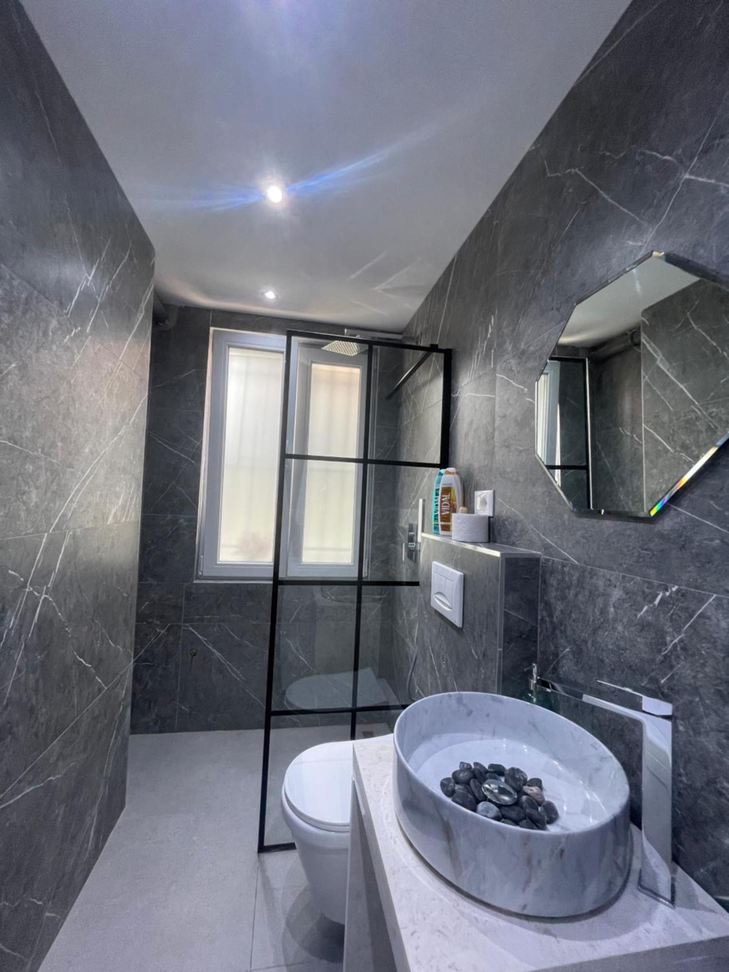 Midnight Apartments Тирана Екстериор снимка